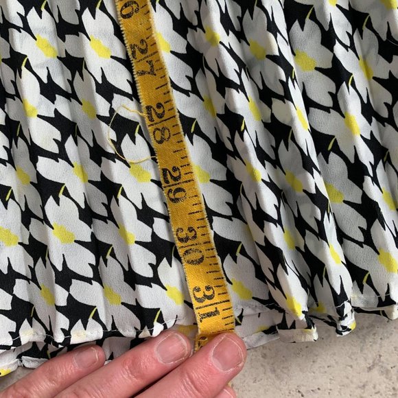 DKNY Knife Pleated Midi Skirt Sz Lg - Picture 2 of 7